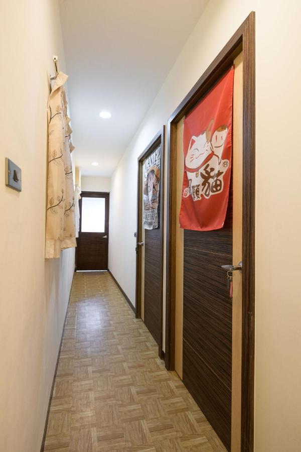 羅東夜市 小宅一生民宿 Night Market Small House Lifetime Hotel Luodong Exterior foto